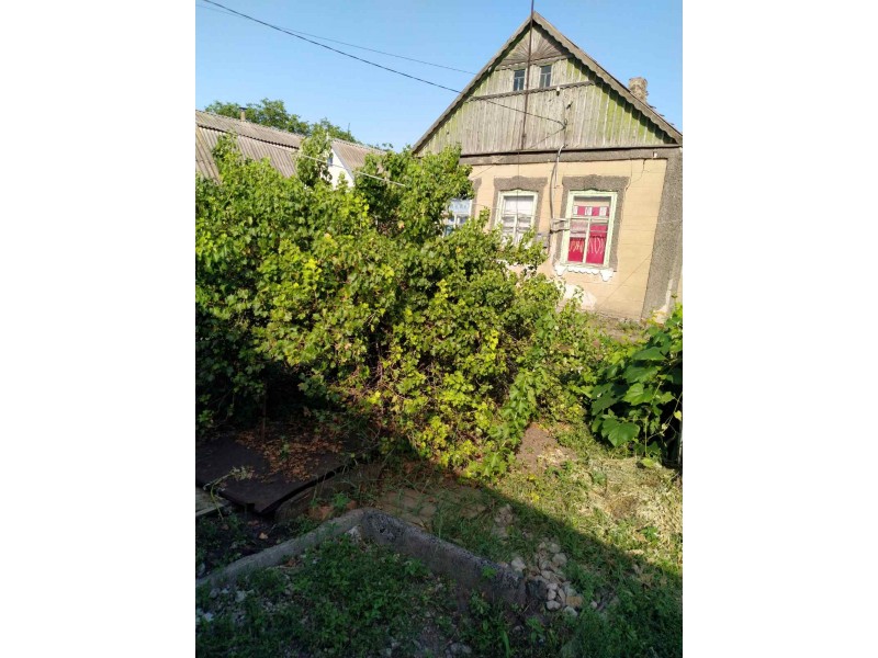 Продам окремий будинок с. Українка, 10 км від Шевченківського району