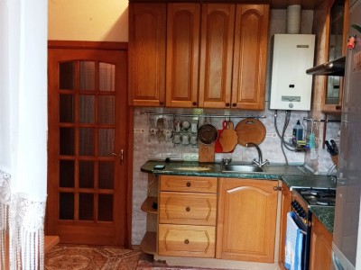 Продам 2-комн.квартиру в Александровском районе, ул. Жуковського, р-н ЗНУ