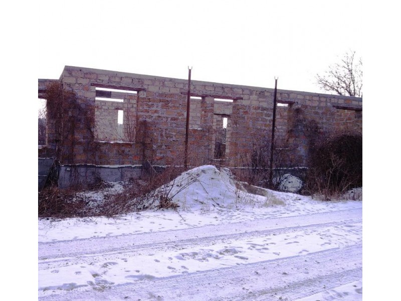 Продам недобудований будинок в районі Дослідної станції